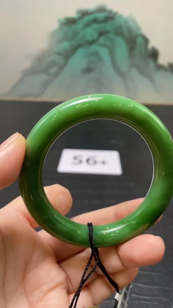 未镶嵌手镯和田玉（碧玉）安***落56+