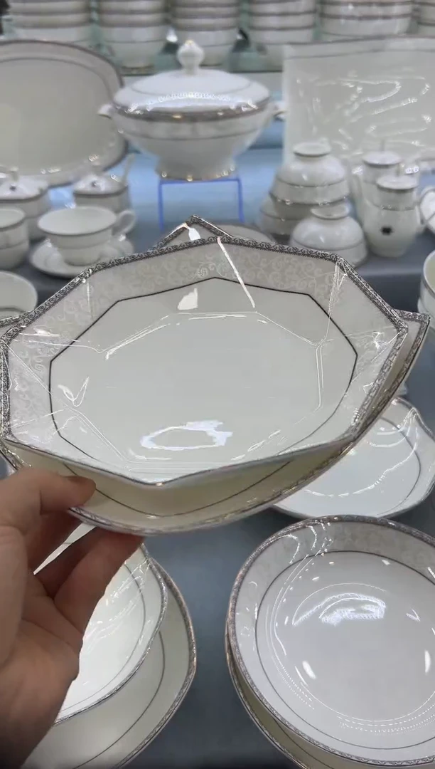 骨瓷玲珑8贵龙1个8钻石1个