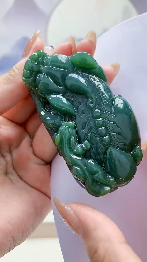 未镶嵌定制翡翠4868MM-毛货挂件56