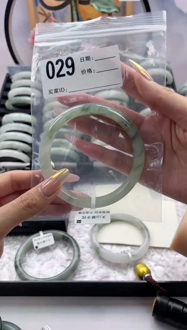 石英质玉手镯未镶嵌029