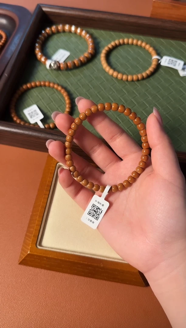 手串橄榄核【168】6mm老挝核尖老型单圈、正三花