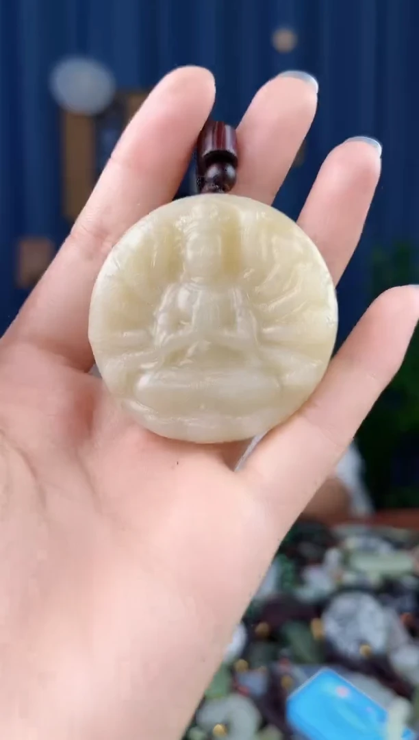 未镶嵌和田玉挂件拍一发一，多样性发货