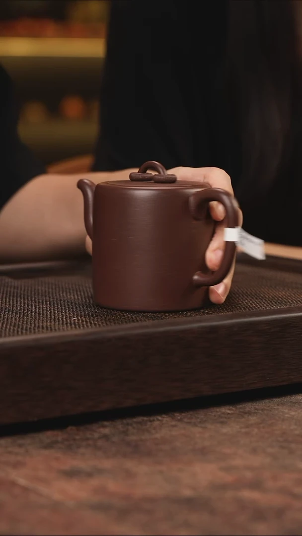 宜兴紫砂紫泥双圈