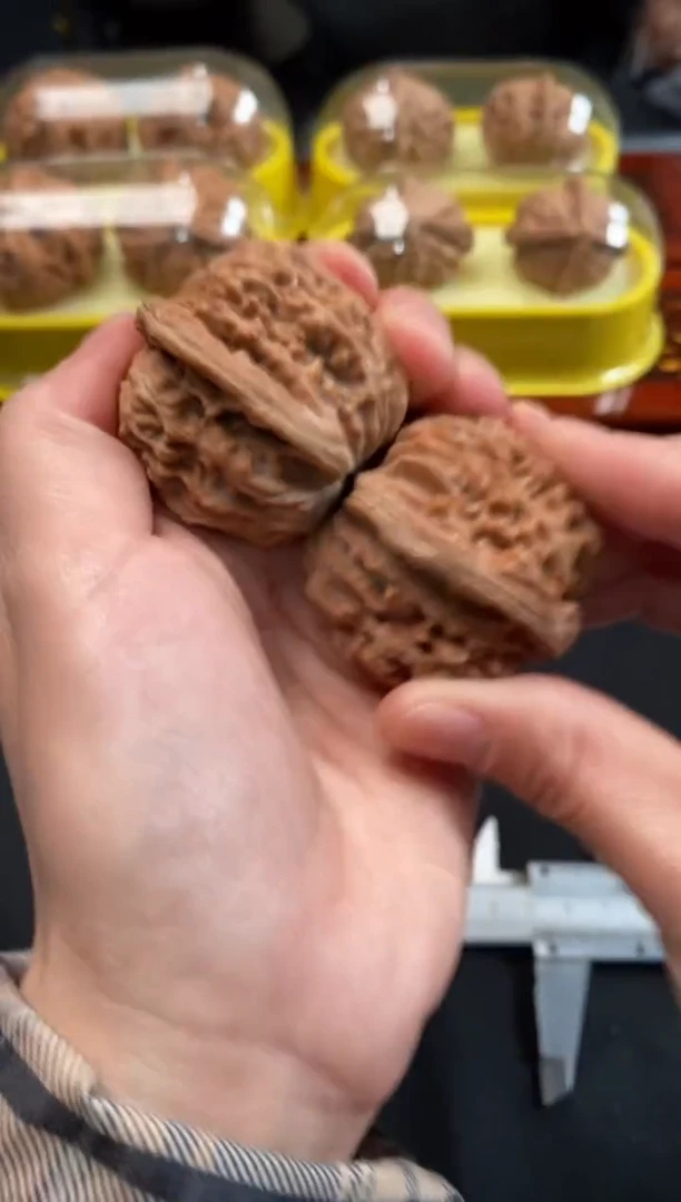 把件文玩核桃汉高楼43尺R473