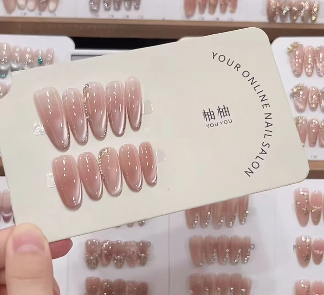 【月光流莹】纯手工柚柚穿戴甲锆石马眼猫眼腮红晕染显白高级感美甲