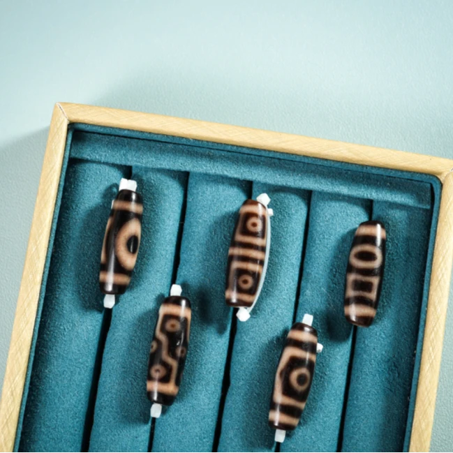 【老掌柜】多图腾玛瑙单珠吊坠 颗颗带取药坑纯手工油糯藏珠