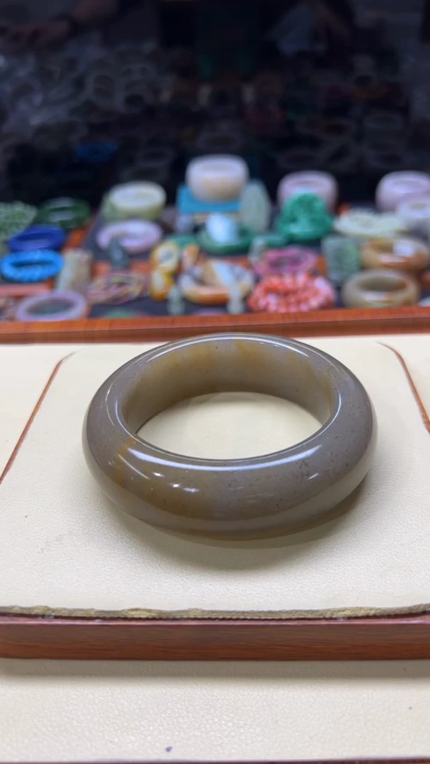 未镶嵌手镯石英质玉开*181
