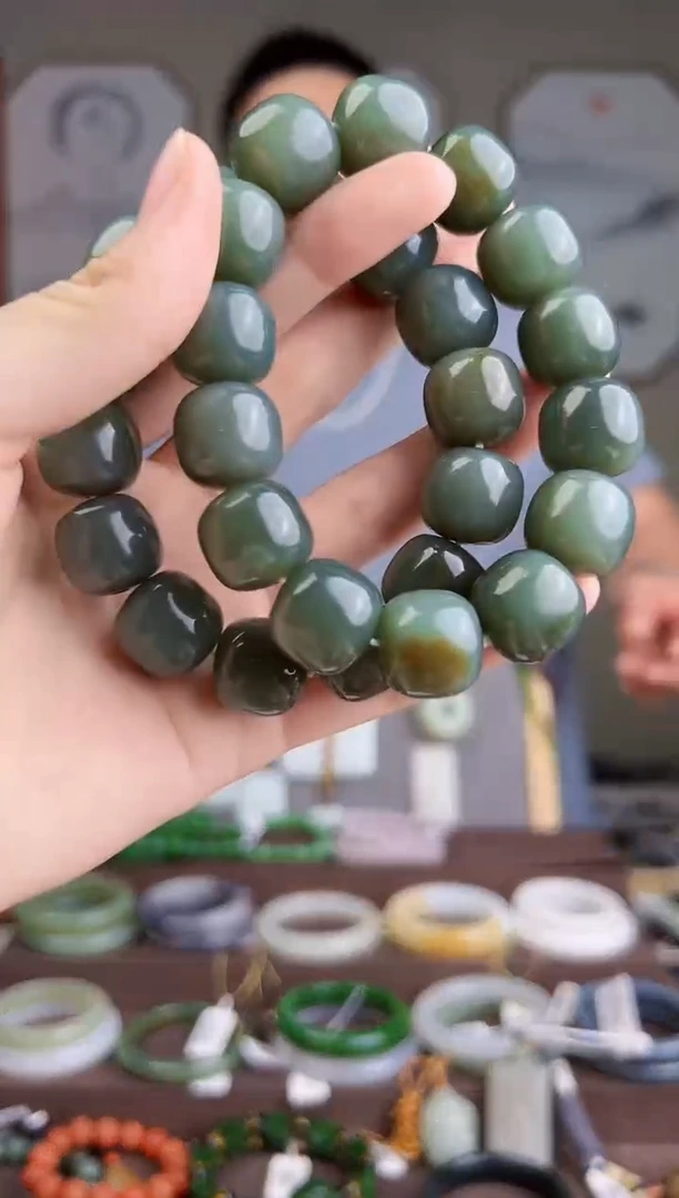 和田玉未镶嵌颈饰多样性发货 拍一单发一个