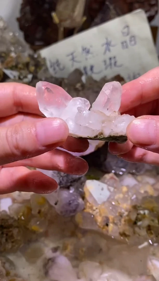 未镶嵌珠宝半成品水晶21号四川超七花园水晶