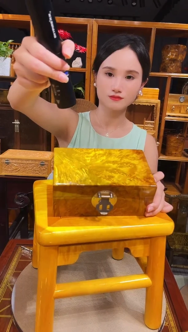 樟科（黄金檀）木头款黄金樟满瘤疤纹收纳文玩盒 20