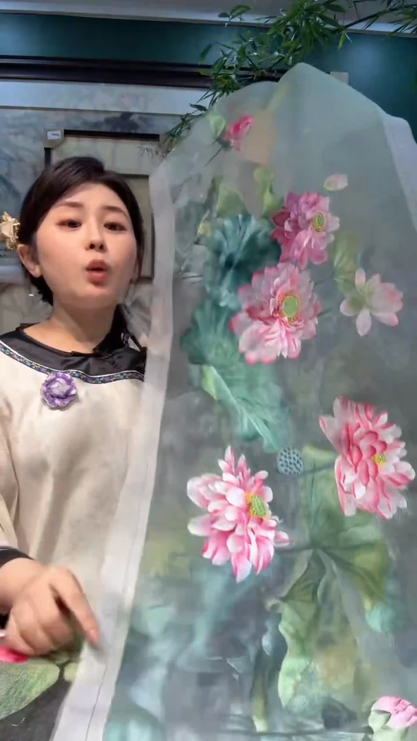 圆形非遗苏绣手工刺绣绣片