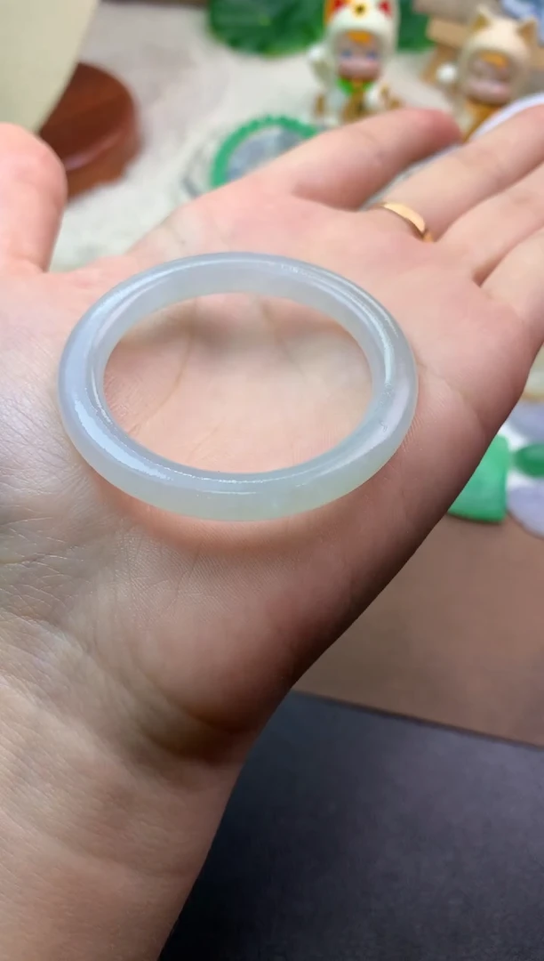 未镶嵌定制翡翠毛货