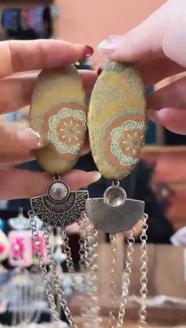 织绣艺枝独绣手工饰品430