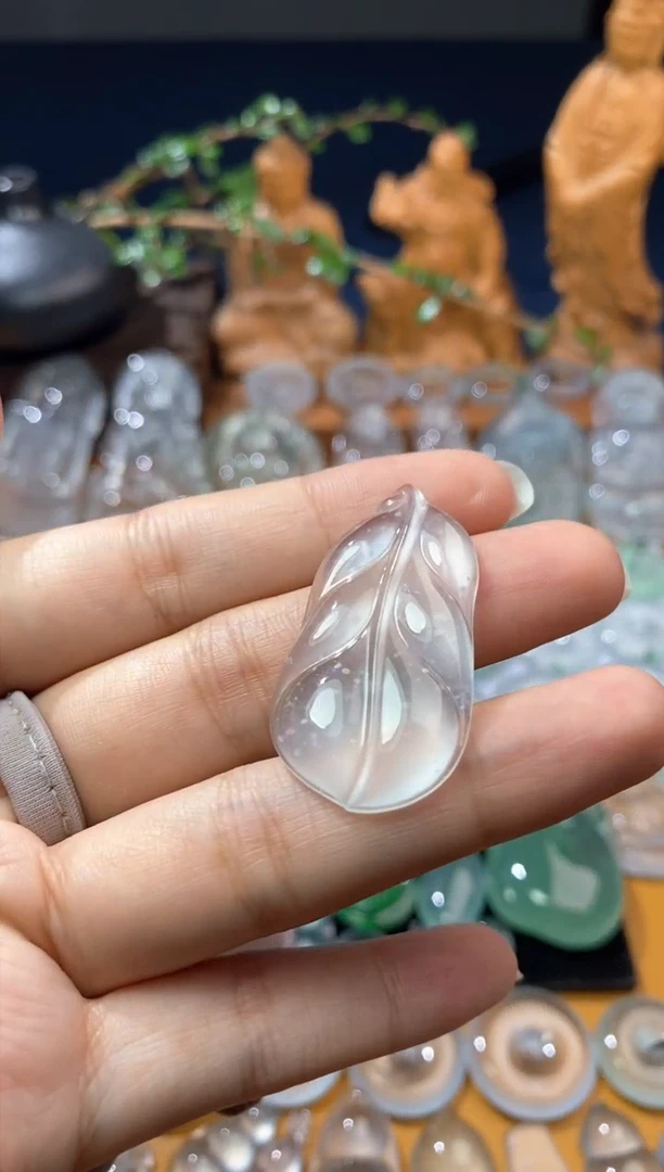 吊坠(不含链)未镶嵌翡翠芭蕉叶