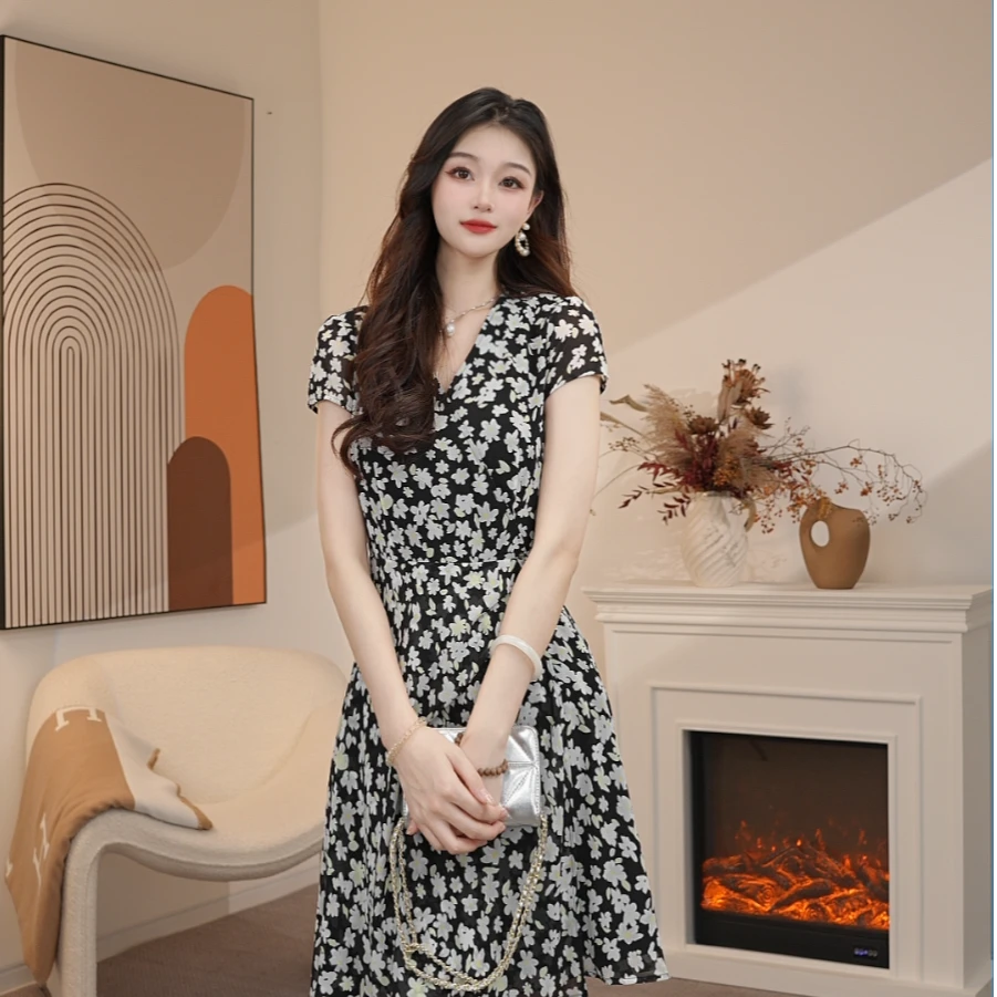 GIRDEAR/哥弟夏法式气质碎花哥弟旗舰店官方直播间直播1500347