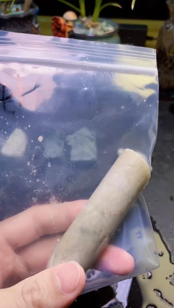 翡翠未镶嵌颈饰天然翡翠141