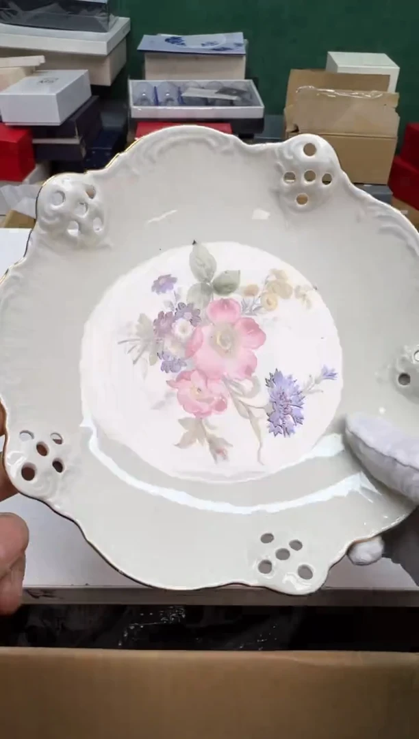 【闪购商品】瓷片c66好好好好好好