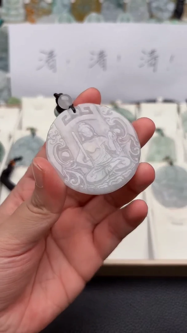 翡翠未镶嵌颈饰天然缅甸A货翡翠223
