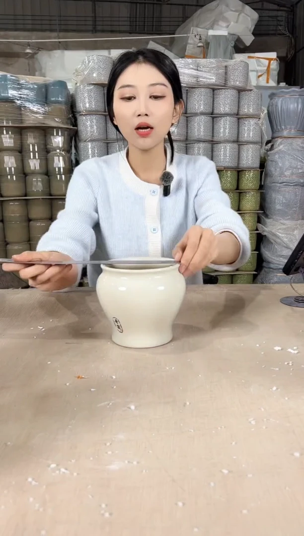 【闪购商品】陶瓷缸形裂纹白色13x13