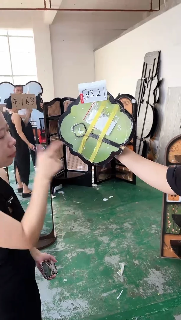 横款孤品微瑕果果闪购Q521