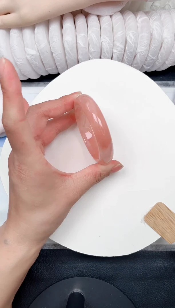 未镶嵌手镯石英质玉89-56