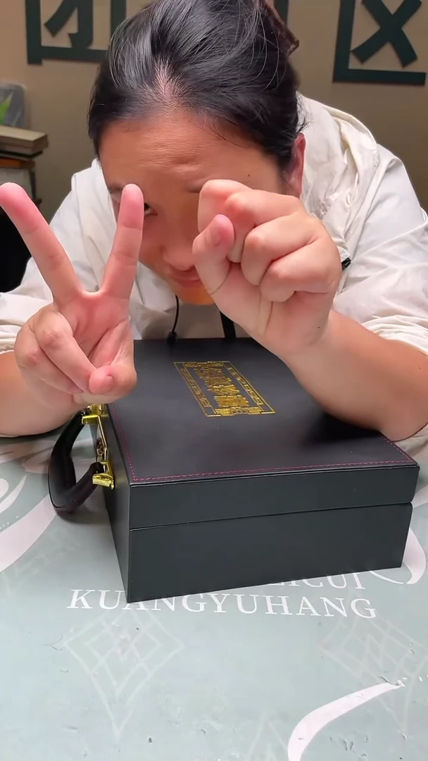 未镶嵌定制翡翠知***~-毛货-不退不换-