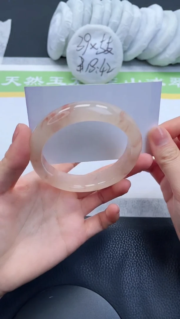 【闪购商品】石英质玉手镯未镶嵌A11-62+