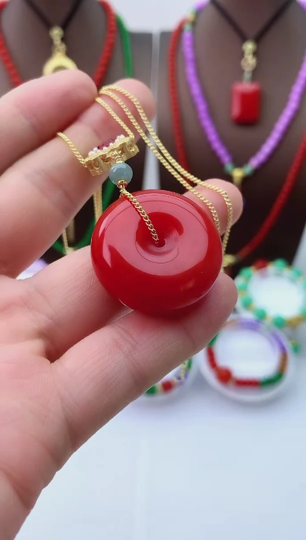 【闪购商品】翡翠颈饰14K金镶嵌D272吊坠