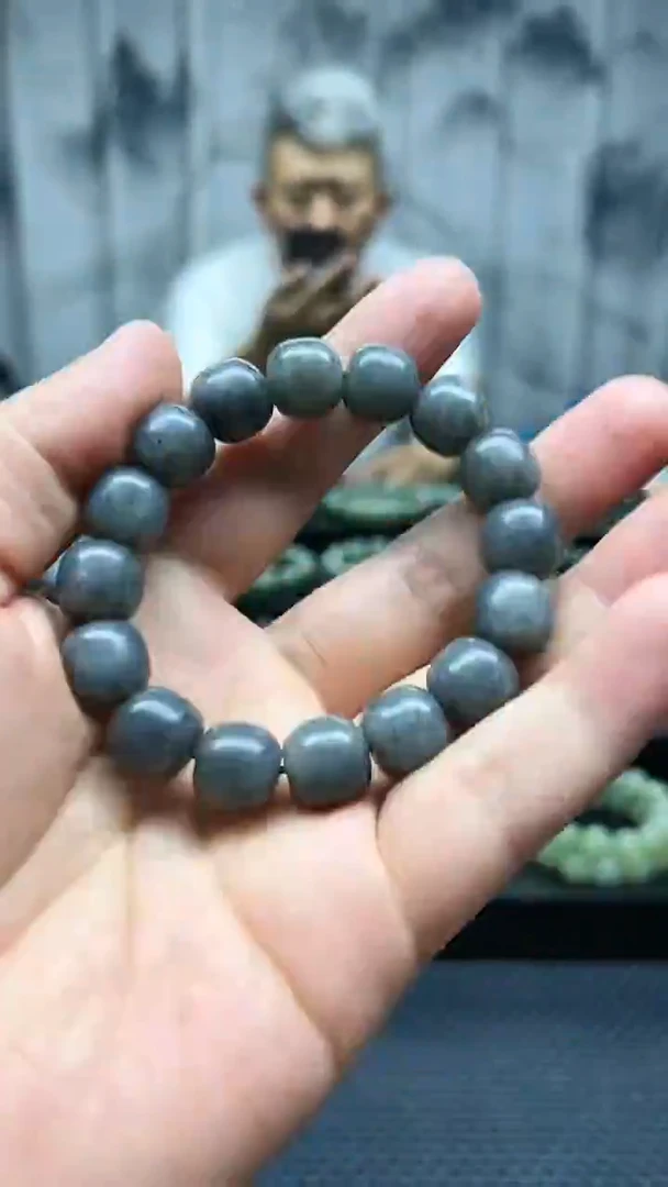 手串未镶嵌和田玉点墨青花老邢卡13纯天然拍一发一