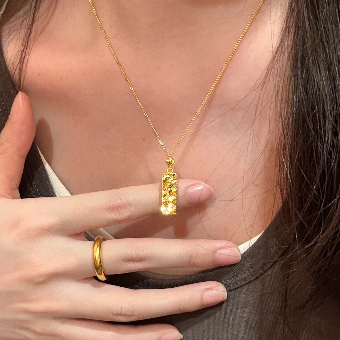 卡柒 铜合金项链 爆闪碎冰冰金色方块项链女复古轻奢高级感毛衣链