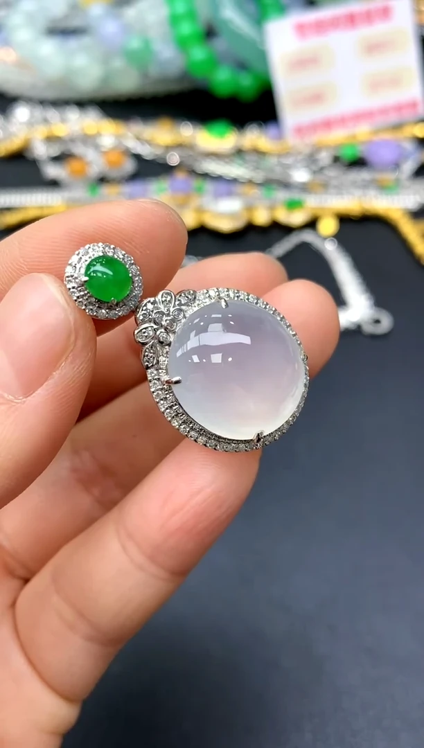 颈饰18K金镶嵌翡翠393-中国好珍宝