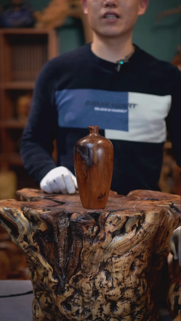 【闪购商品】枣木雷击枣木梅瓶