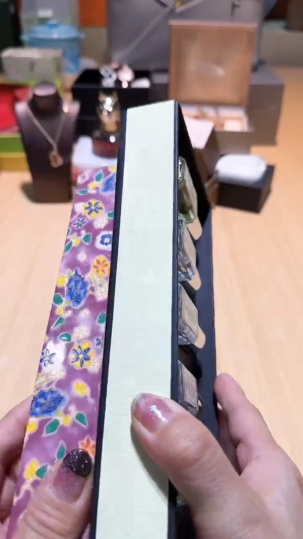 【闪购商品】瓷片锅碗瓢盆一件不剩