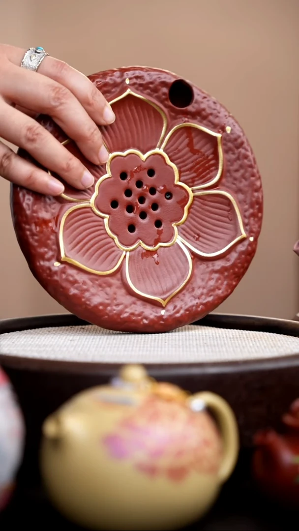 茶壶紫砂朱泥锤纹莲花储水壶承圆