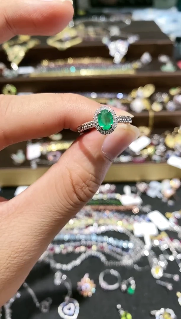 【闪购商品】祖母绿戒指银S925镶嵌戒指