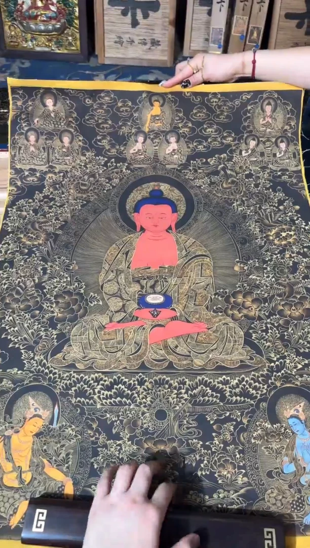 卷轴画龙妹的唐卡tk16