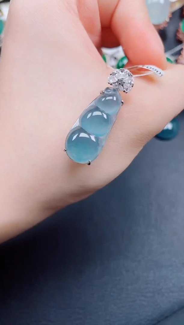 吊坠(赠链)银S925镶嵌翡翠翡翠