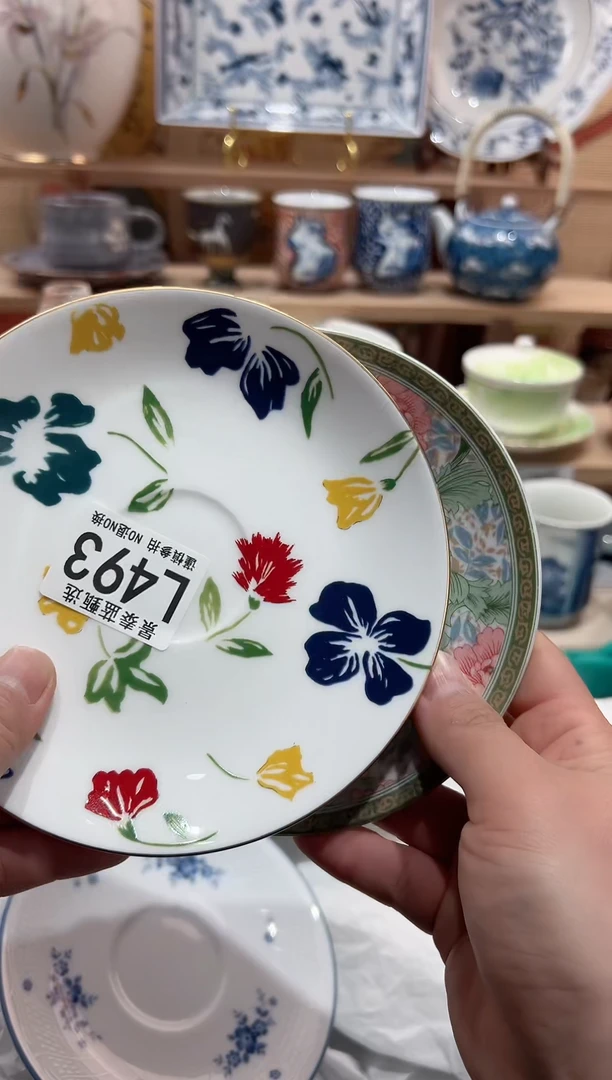 【闪购商品】瓷片当天凑满25米包邮L493