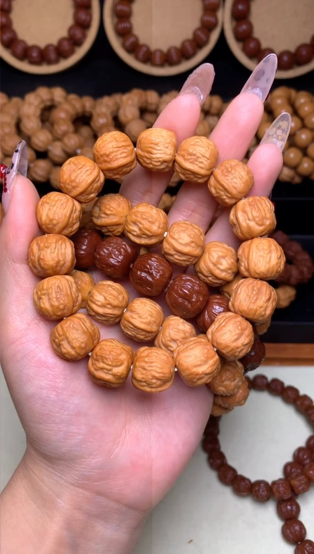 【闪购商品】猴头核桃手串14-15mm金蟾蛤蟆头龙炎料深雕全品