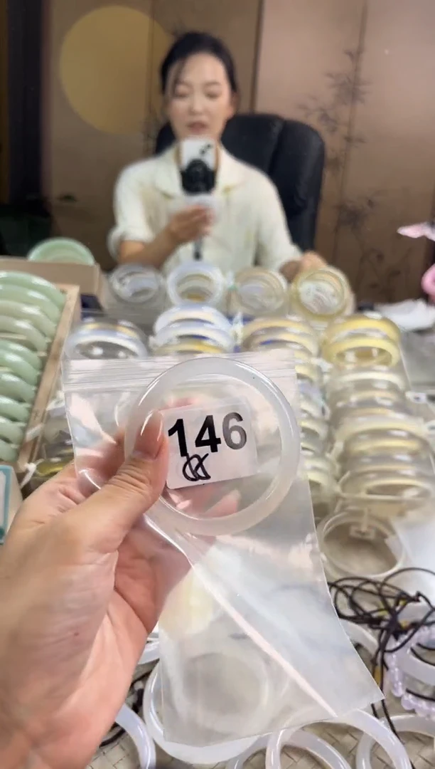 手镯玛瑙/玉髓未镶嵌146