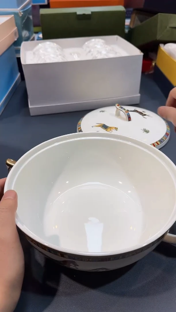 【闪购商品】碗HT166全场正品，京东包邮