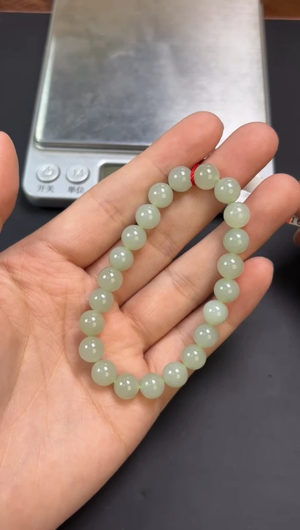 【闪购商品】和田玉手串未镶嵌且末微色差近矿卡8