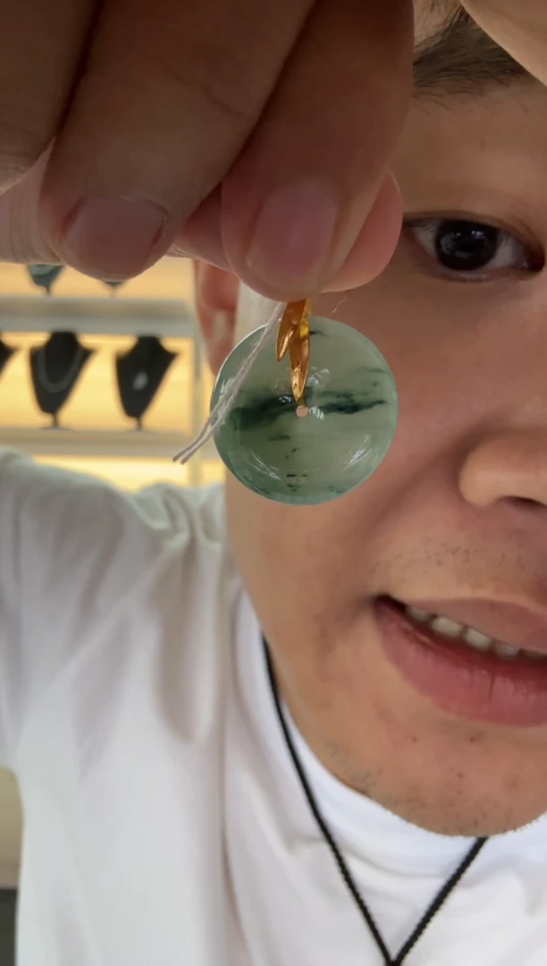 翡翠18K金镶嵌颈饰天然翡翠A货孤品一件