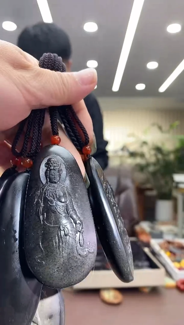 颈饰未镶嵌和田玉观音多样式随机发一