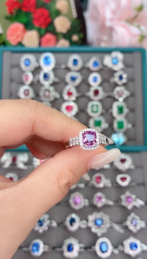 彩色蓝宝石18K戒指18K金镶嵌-无烧紫蓝宝-