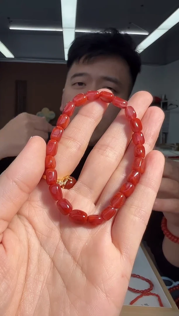 未镶嵌手链南红玛瑙A15牛血红随形手串6mm+