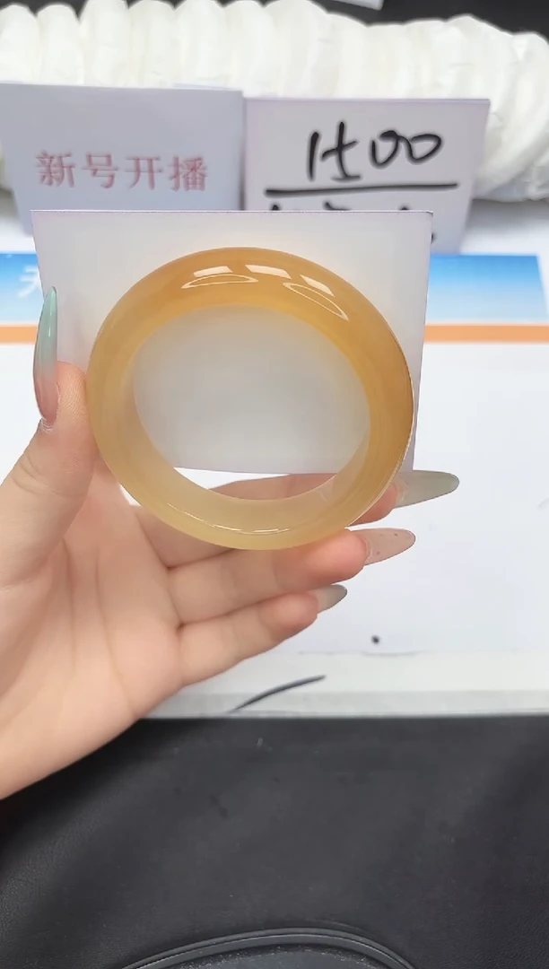 未镶嵌手镯石英质玉59-57