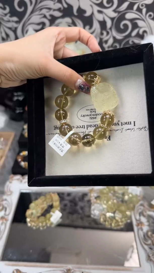 【闪购商品】水晶手链未镶嵌天然水晶 多样性发货