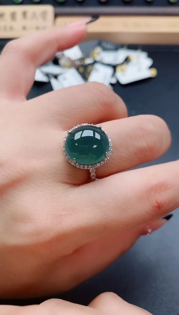 银S925镶嵌戒指翡翠1