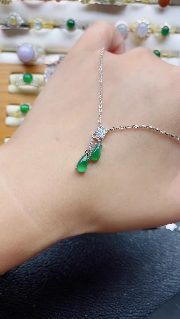 银S925镶嵌戒指翡翠1